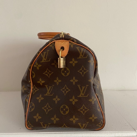 Louis Vuitton Speedy 30 - Picture 3 of 17